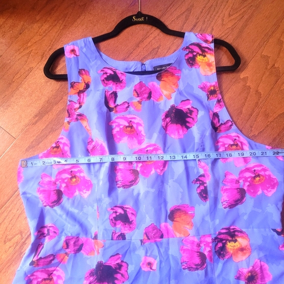 Banana Republic | Floral Contrast Stitch Maxi Dress, Sz. 20 - Picture 10 of 10